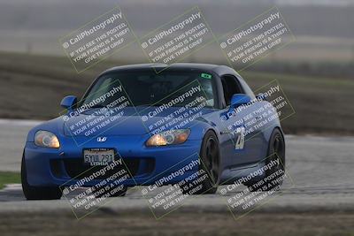 media/Nov-28-2025-Speed SF (Fri) [[b9fcb3577c]]/Red and Gold/Session 3 (Outside GrapevineGold/